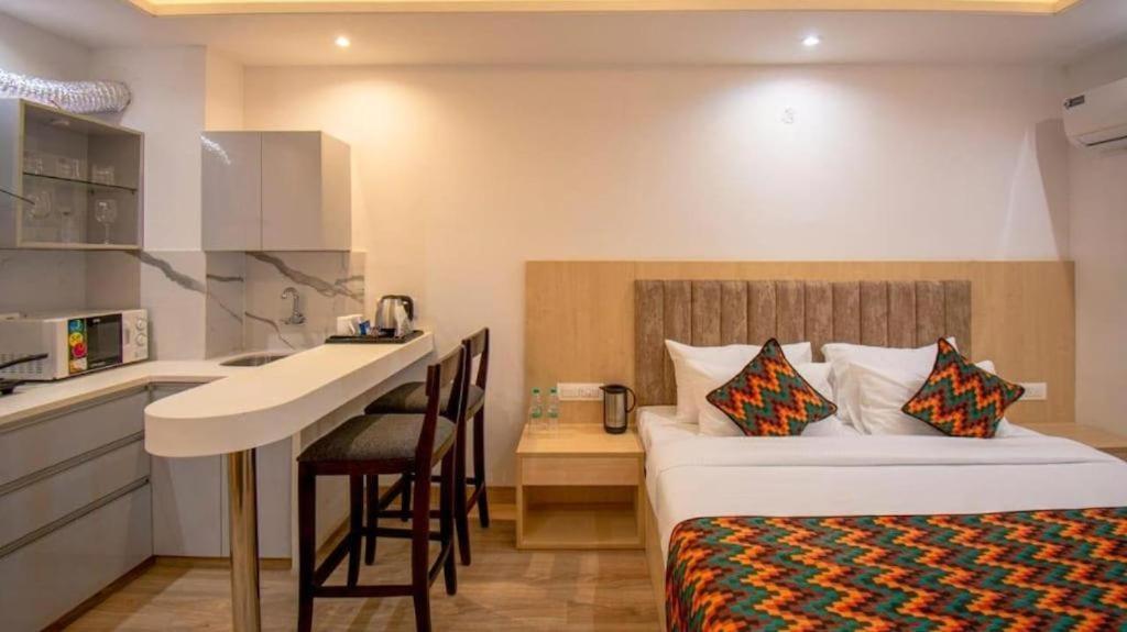 Hotel Blue Diamond Jaipur Exteriör bild